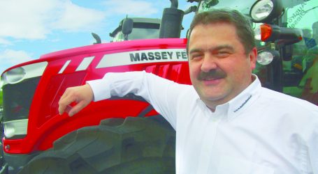 Austro Diesel schafft Position des Vertriebsleiters