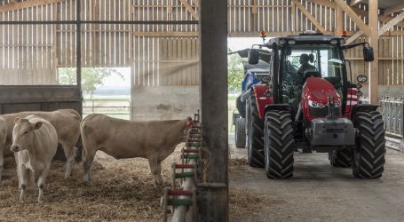 MF 5700 SL: Allrounder und Traktor des Jahres 2016