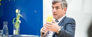 Dorfmann: Zahlungsansprüche ganz abschaffen