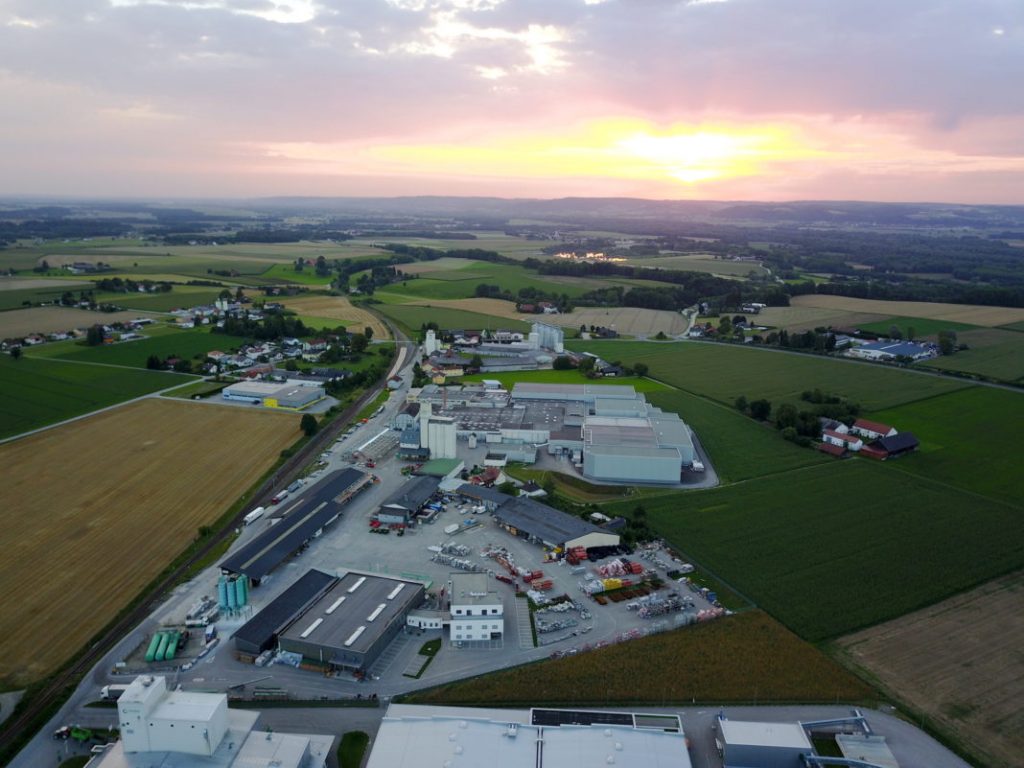 Mega Lagerhaus  in Ober sterreich  entsteht Blick ins Land