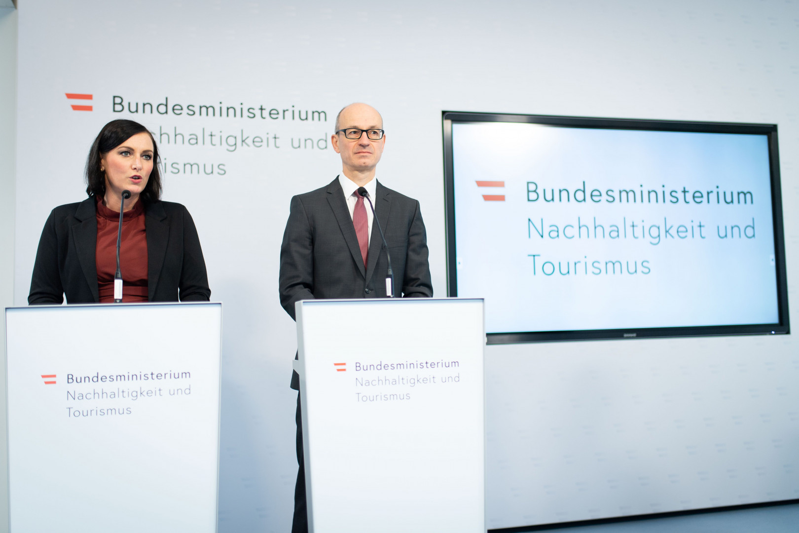 Umweltbundesamt Fix Nach Klosterneuburg - Blick Ins Land