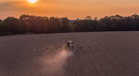 Pflanzenschutz: EU-Parlament fordert unabhängige Studien