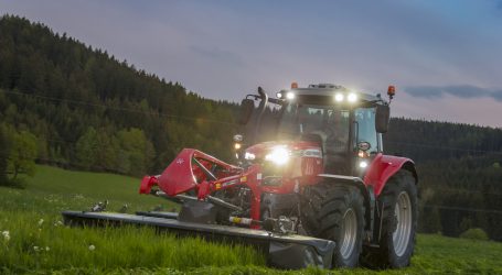 MF stellt neue Mähwerke und Wender vor