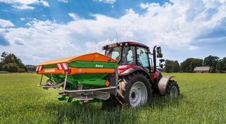 Amazone-Streuer mit Strom steuern