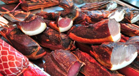 Köstinger bei Herkunft und Fairness am Drücker