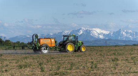 Mehr Zulassungen für harmlosere Wirkstoffe beantragt
