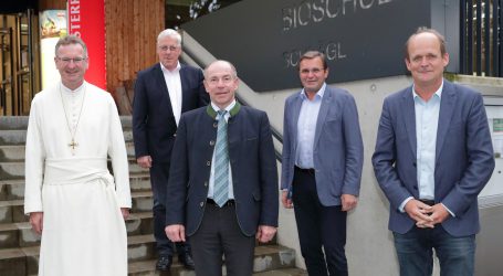 Land OÖ und Schlägler Stift verlängern ihre Partnerschaft