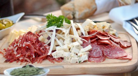 Auch Buschenschänker sperren auf