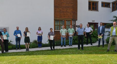 In Warth weht weiße Fahne