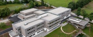 Schlierbacher Schule zum Jubiläum saniert