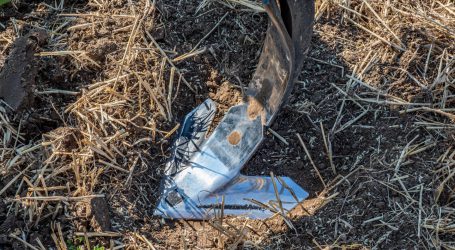 AMAZONE Grubber mit C-Mix-Gänsefußschar