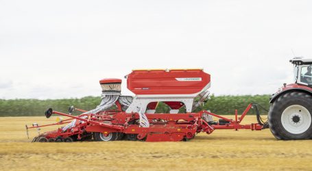 Pneumatische TERRASEM pusht Mulchsaat