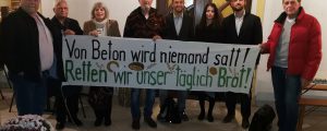 Bauern gegen drohende Enteignung