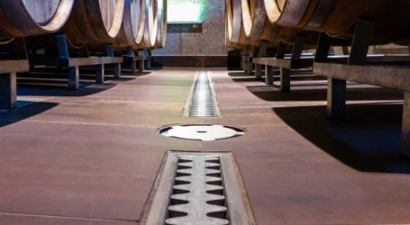 Sehr flache Entwässerungslösung von Aschl