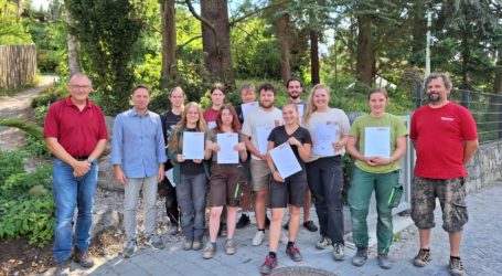 Lehrabschlussprüfung an Gartenbauschule