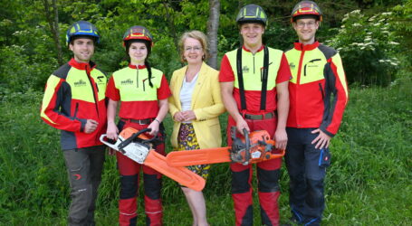 Bergbauernschule formt Wald der Zukunft