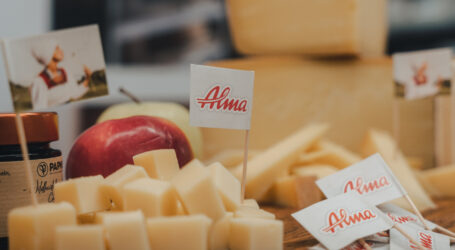 Alma cum multo auro laudata est