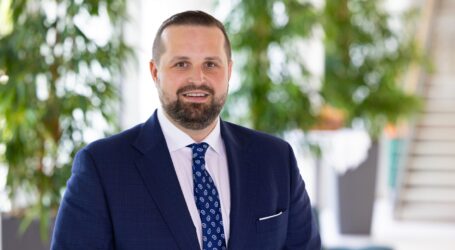 Forstexperte leitet RWA-Holzgeschäfte