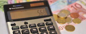 Geld kommt aufs Konto