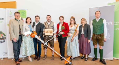 Beste Absolventen in Forstwirtschaft geehrt