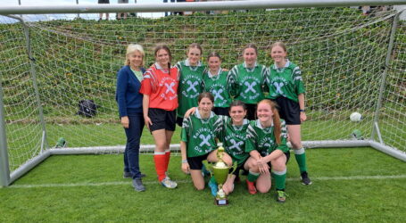 Titelabo für Warther Fußballerinas