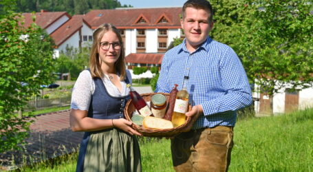 Bucklige-Welt-Schule Warth in Feierlaune