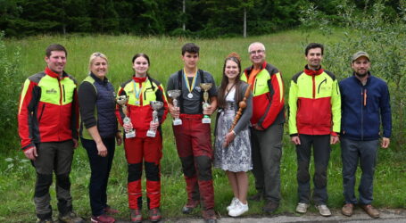 Talenteschmiede Hohenlehen im Forstbewerb Spitze