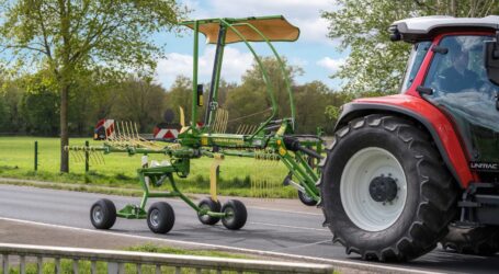 Krone präsentiert neuen Einkreiselschwader
