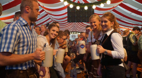 Es warad Zeit zum Karpfham fahrn