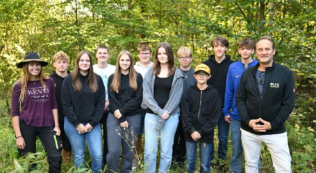 LFS Warth vertieft sich in Wald-Biodiversität