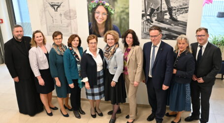 Edelhof in renoviertem Glanz