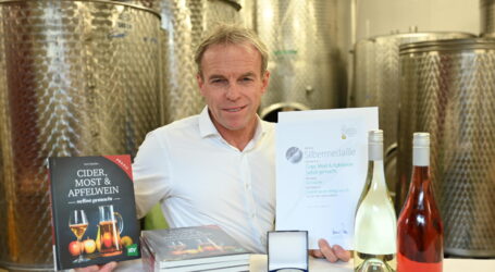 Auszeichnung für Stücklers Mostbuch