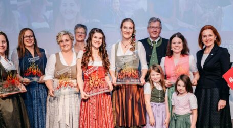 Steirische Hofheldinnen gewählt